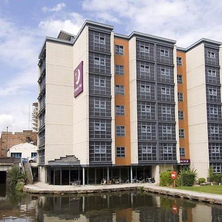 Premier Inn Nottingham Arena Exteriör bild